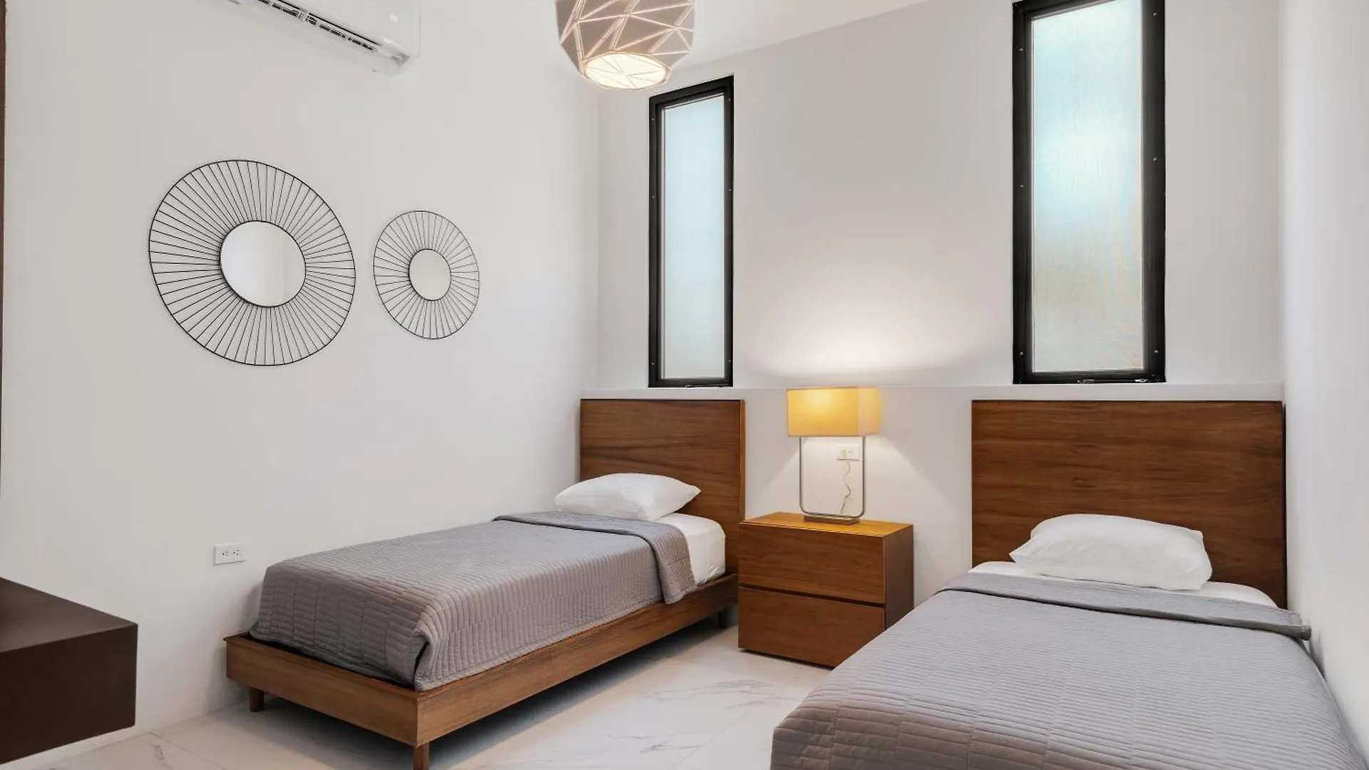 Villa E11Even Con C Hef Privado Ocean Front Isla Mujeres Meksyk